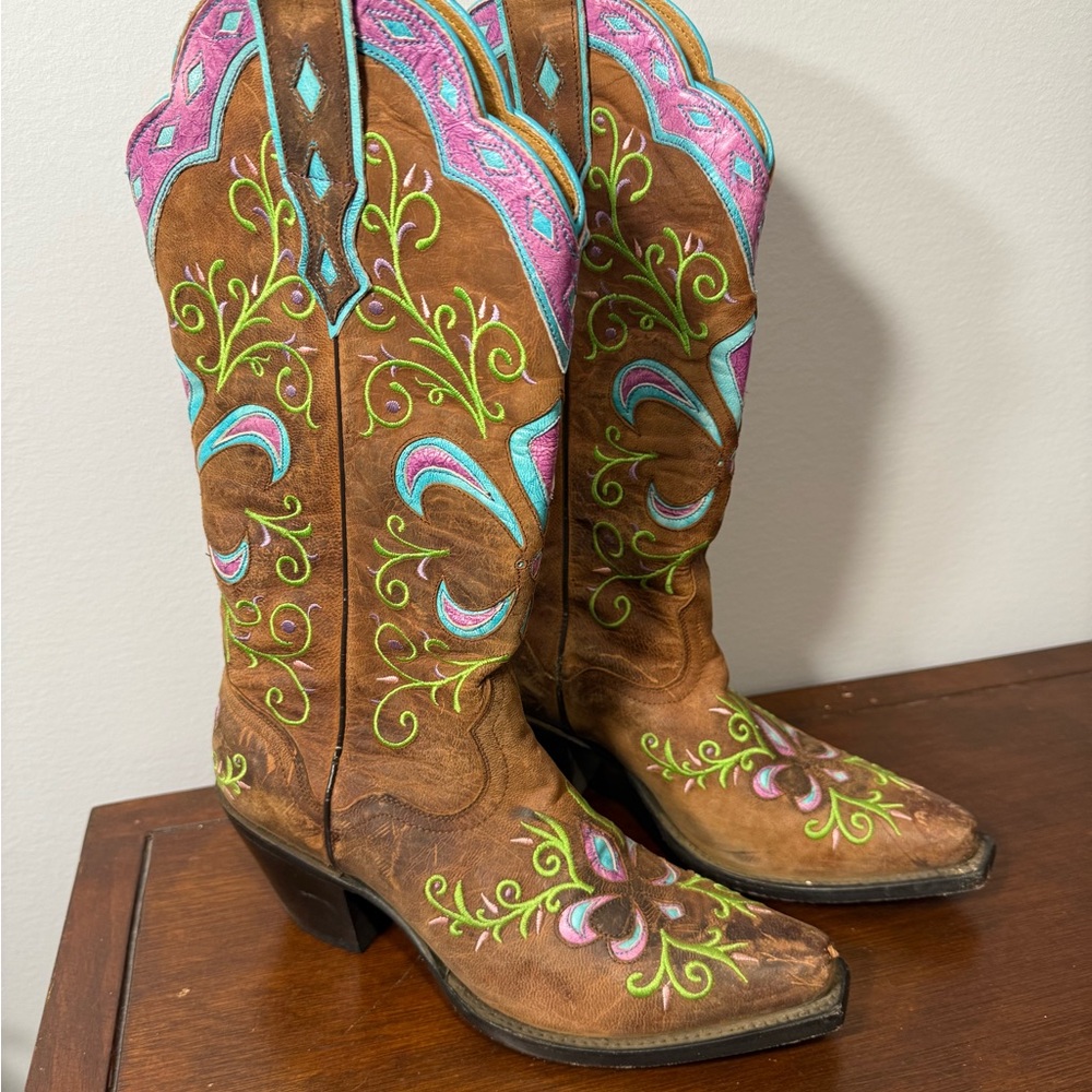 Embroidered Brown and Pink Western Boots